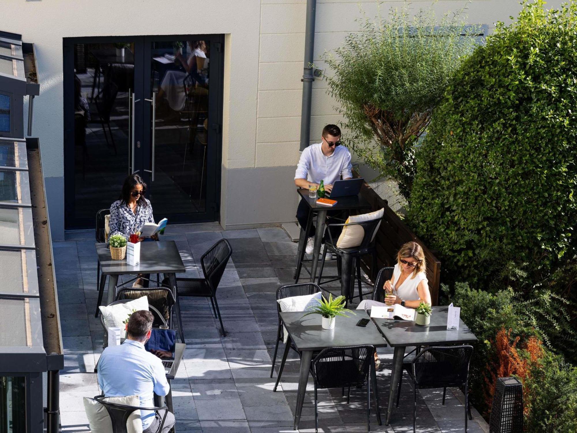 4 Hôtels Centraux à Valenciennes pour Voyager Sans Stress